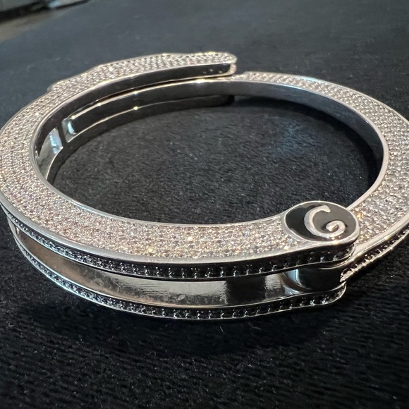 Sterling silver dipped stainless steak Swarovski Crystal GLD Shop Bracelet. - Picture 8 of 8